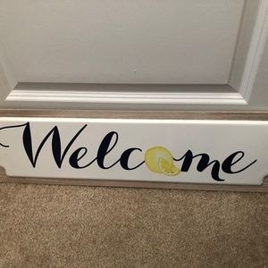 Lemon Welcome Sign